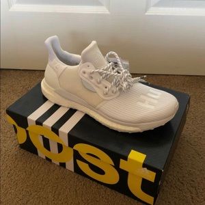 Adidas Pharrell Ultraboost Sneaker size 9